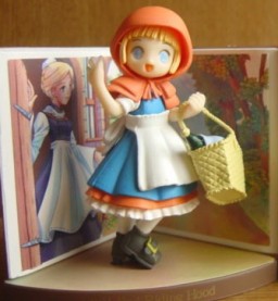 главная фотография POP Wonderland #2 Little Red Riding Hood: Little Red Riding Hood