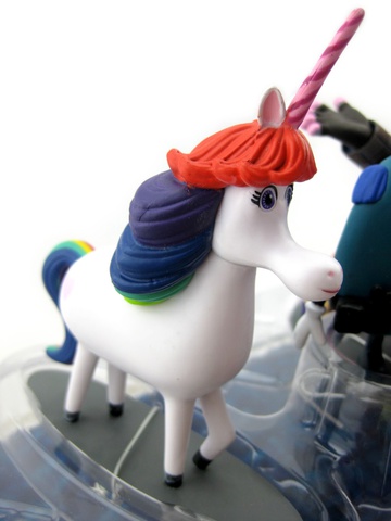 главная фотография Disney Inside Out Deluxe Figure Set: Rainbow Unicorn 