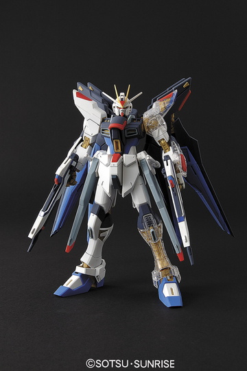 главная фотография MG ZGMF-X20A Strike Freedom Gundam Gundam 30th Anniversary Special Clear Armor Parts