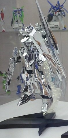 главная фотография MG RX-93 ν Gundam Ver. Ka Silver-Plated Ver.