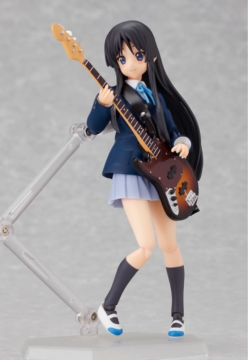 главная фотография figma Mio Akiyama School Uniform Ver