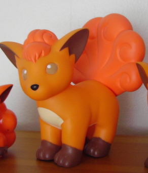 главная фотография Tomy Pokemon DX: Vulpix