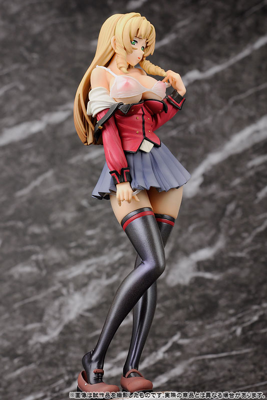 Shiraki Rika AmiAmi Limited Edition 