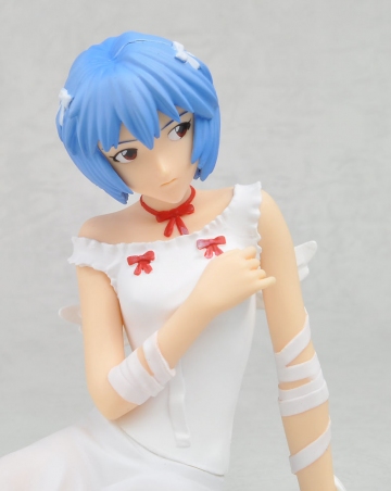 главная фотография Evangelion EX Figure White & Red Ayanami Rei