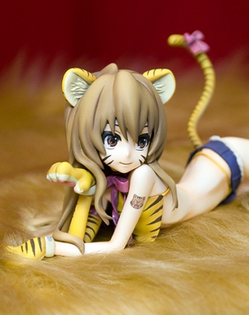 главная фотография Taiga Aisaka Tiger Costume ver.