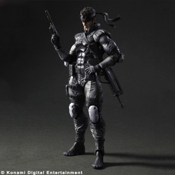 главная фотография Play Arts Kai Solid Snake