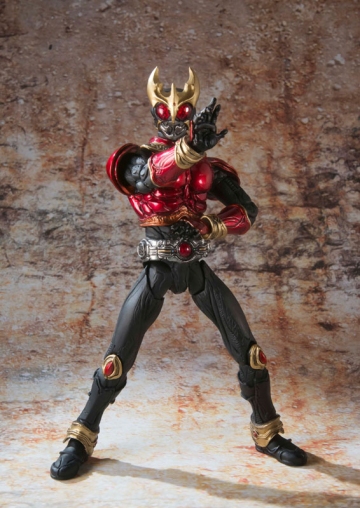 главная фотография S.I.C. Kiwami Tamashii Kamen Rider Kuuga Mighty Form