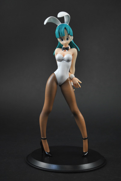 Deluxe Figure PICHI PICHI Gal: Bulma Bunny Girl White Ver. 