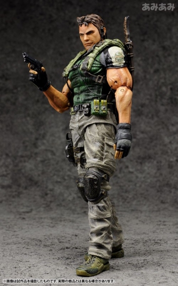 главная фотография Play Arts Kai Chris Redfield