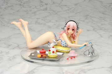 главная фотография Super Sonico Sweets & Bikini ver.