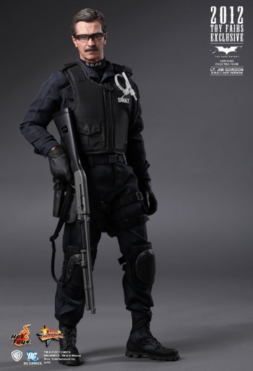 главная фотография Movie Masterpiece Jim Gordon S.W.A.T. suit ver.