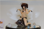 фотография Yuzuhara Konomi Girigiri Bikini On the Penguin Black Swimsuit ver.