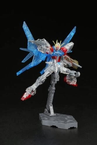 главная фотография HGBF GAT-X105B/FP Build Strike Gundam Full Package Plavsky Particle Clear Ver.