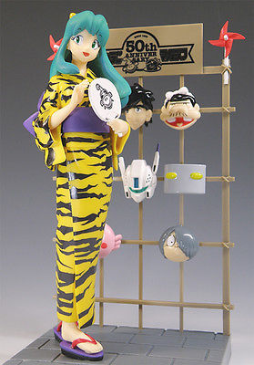 главная фотография Lum Invader Sunday x Magazine EX Ver.