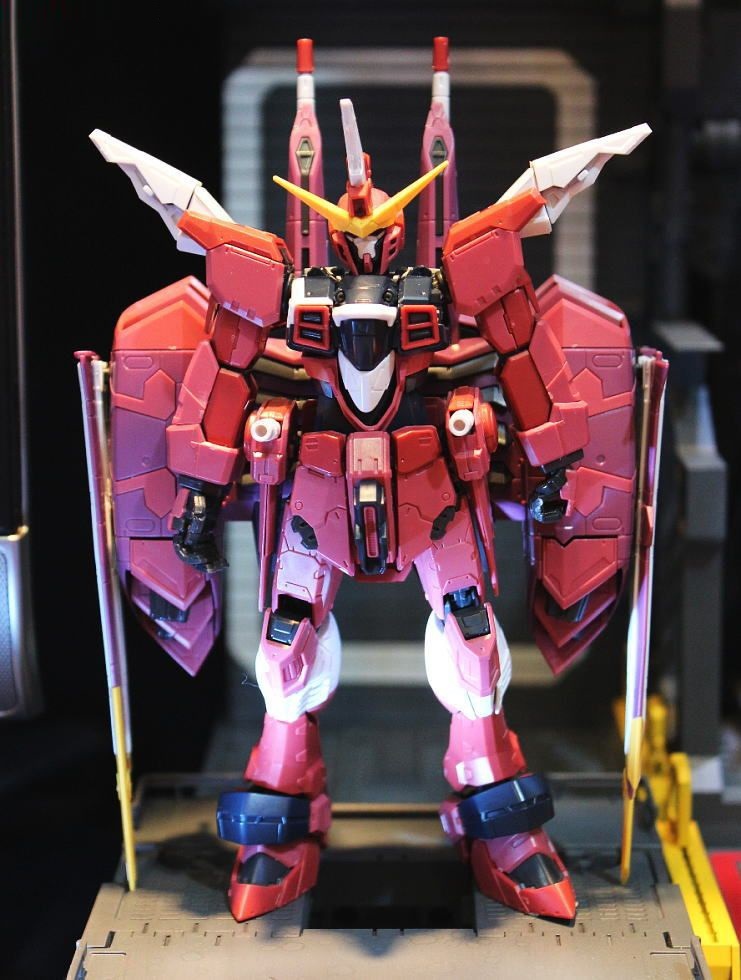 RG ZGMF-X09A Justice Gundam.