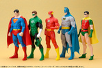 фотография DC Comics ARTFX+ Super Powers Classics The Flash