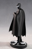 фотография Batman Black And White Statue Darwyn Cooke Ver.