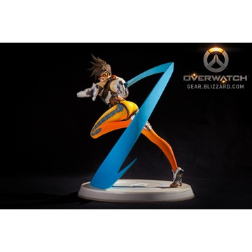 главная фотография Tracer Statue