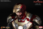 фотография Movie Masterpiece Diecast Iron Man Mark 42