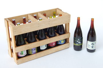 главная фотография Omoide Yokocho Series Sake Bottle and Wooden Box