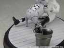 фотография Victor & Sparky Diorama Figure