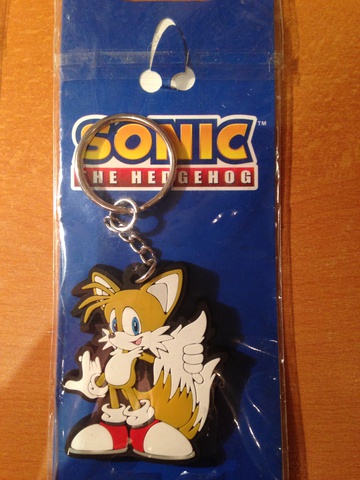 главная фотография Tails Metal Keychain 
