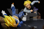 фотография Android 18 vs SS Vegeta