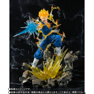 главная фотография Figuarts ZERO Vegetto SSJ