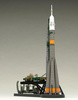 фотография 1/150 Plastic Model Soyuz Rocket & Transport Train