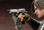 фотография ARTFX Statue Leon S. Kennedy