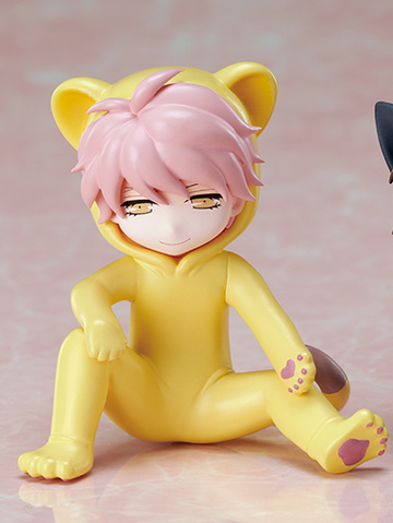 главная фотография Osuwari Kigurumi Couple Figure: Kagami Keiichi