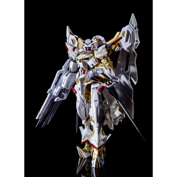 главная фотография RG MBF-P01-Re3 Gundam Astray Gold Frame Amatsu Hana