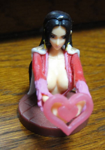 главная фотография One Piece Chocolate Egg: Boa Hancock