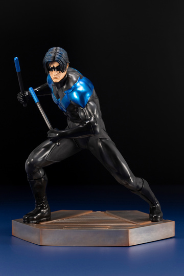 главная фотография ARTFX Statue Nightwing