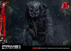 фотография Premium Masterline Big Game Cover Art Predator