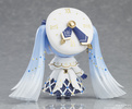 фотография Nendoroid Snow Miku Glowing Snow Ver.