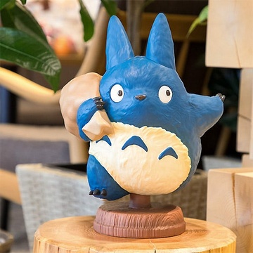 главная фотография Medium Blue Totoro Statue