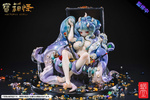 фотография Treasure Chest Monster Octopus Girl