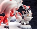 фотография Pokémon Center Original Figure Hisui Zorua & Hisui Zoroark