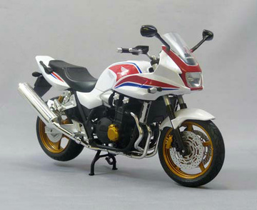 главная фотография 1/12 Complete Motorcycle Model Honda CB1300 SUPER BOLD'OR (WHITE/RED)