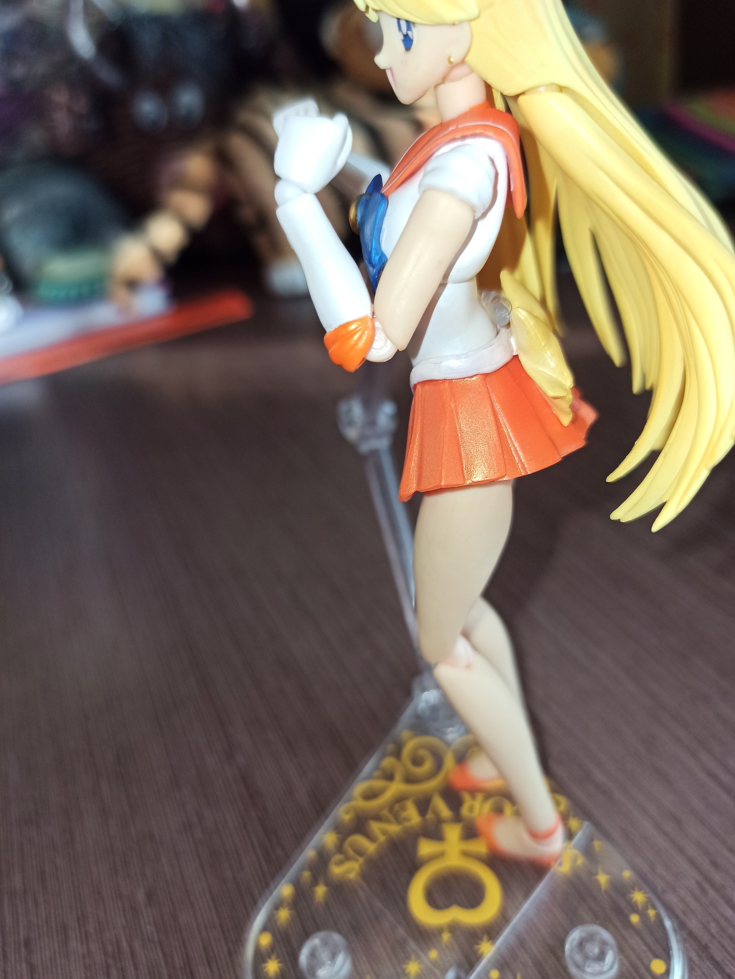 Сломался тазовой шарнир у фигурки S.H.Figuarts, помогите пожалуйста! - My  Anime Shelf