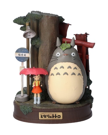 главная фотография My Neighbor Totoro Light Up Diorama Theater Poster Art