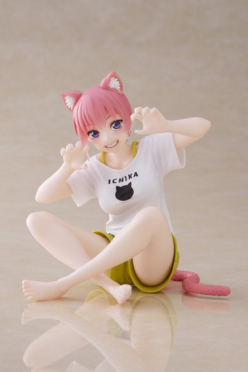 главная фотография Desktop Cute Nakano Ichika Newly Written Cat Roomwear Ver.